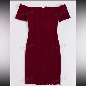 NWT V-bar Off Shoulder Lettuce Edge Dress